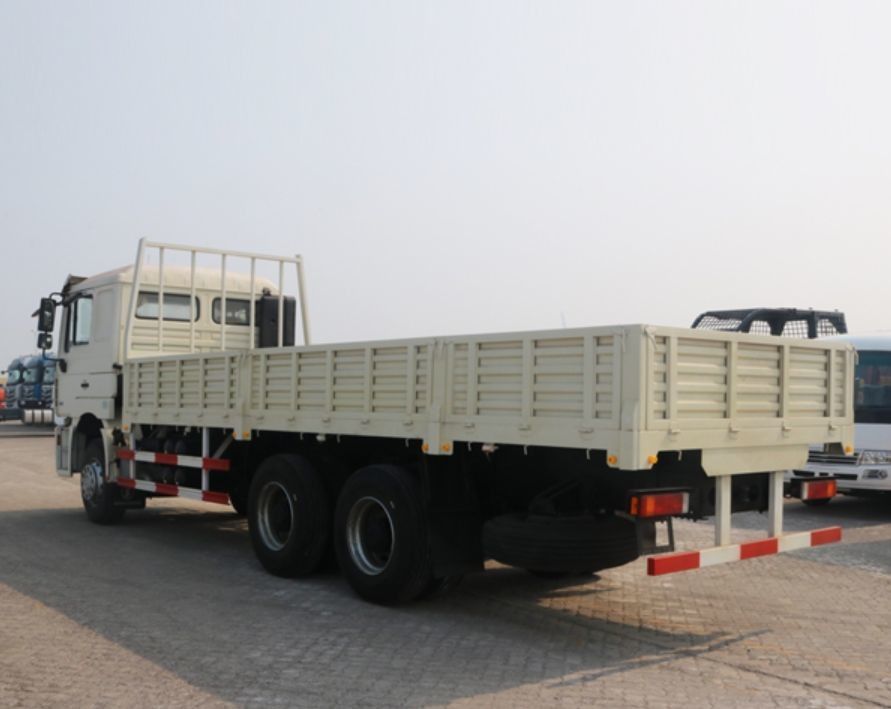 SHACMAN F3000 Truk Truk 6x4 340Hp Euro II Putih 10 roda Truk