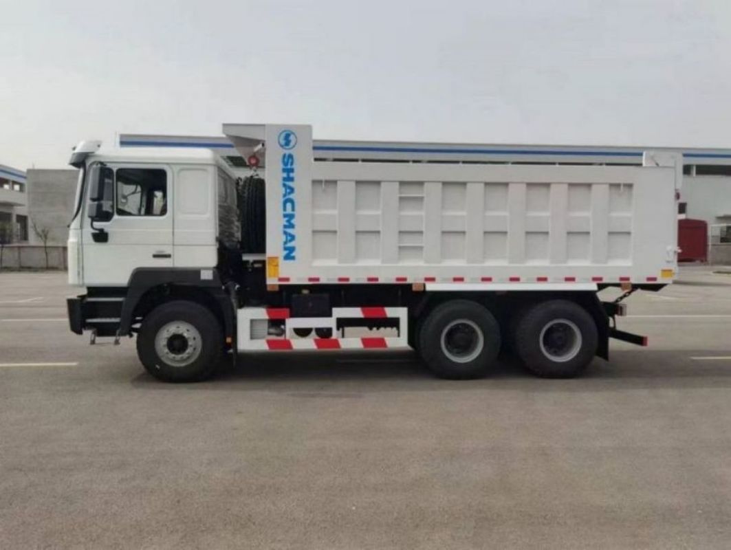 New Heavy Duty 10 Roda SHACMAN Dump Truck F3000 6x4 340Hp Euro II Putih