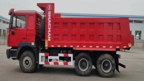 10 Percobaan SHACMAN Red Dump Truck F3000 Dump Truck Kendaraan 380HP Untuk Pertambangan