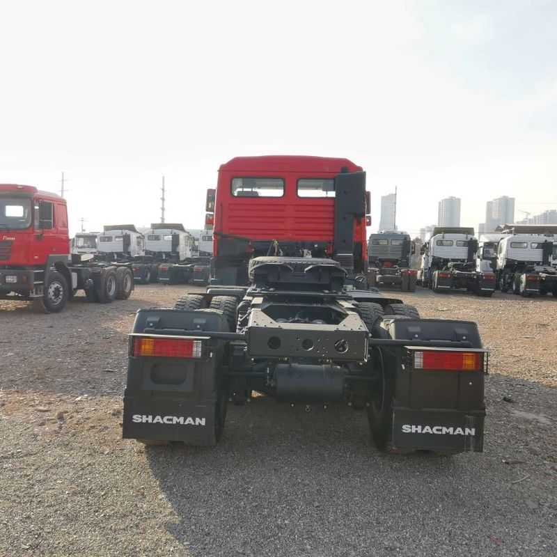 Merah SHACMAN F3000 375HP Euro V 6 roda kepala traktor 4x2 mesin WEICHAI