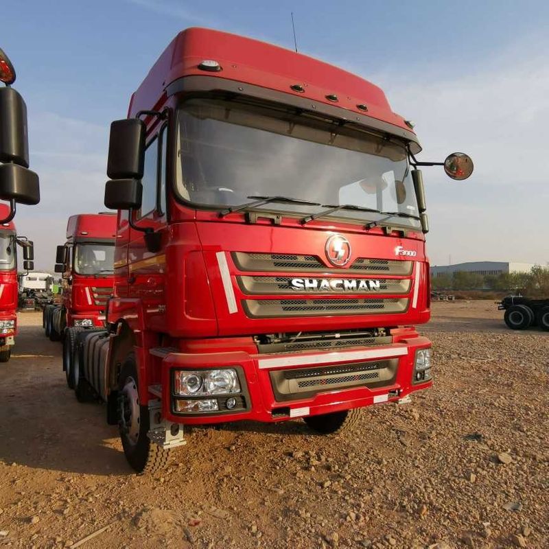 Merah SHACMAN F3000 375HP Euro V 6 roda kepala traktor 4x2 mesin WEICHAI