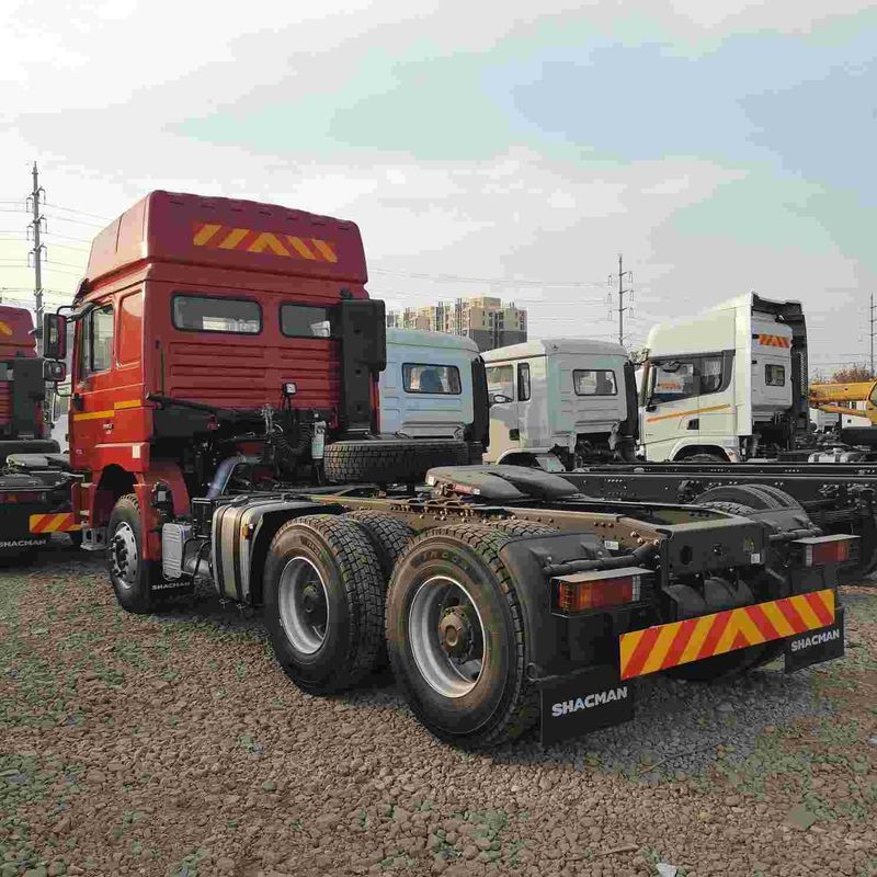 Merah SHACMAN F3000 375HP Euro V 6 roda kepala traktor 4x2 mesin WEICHAI