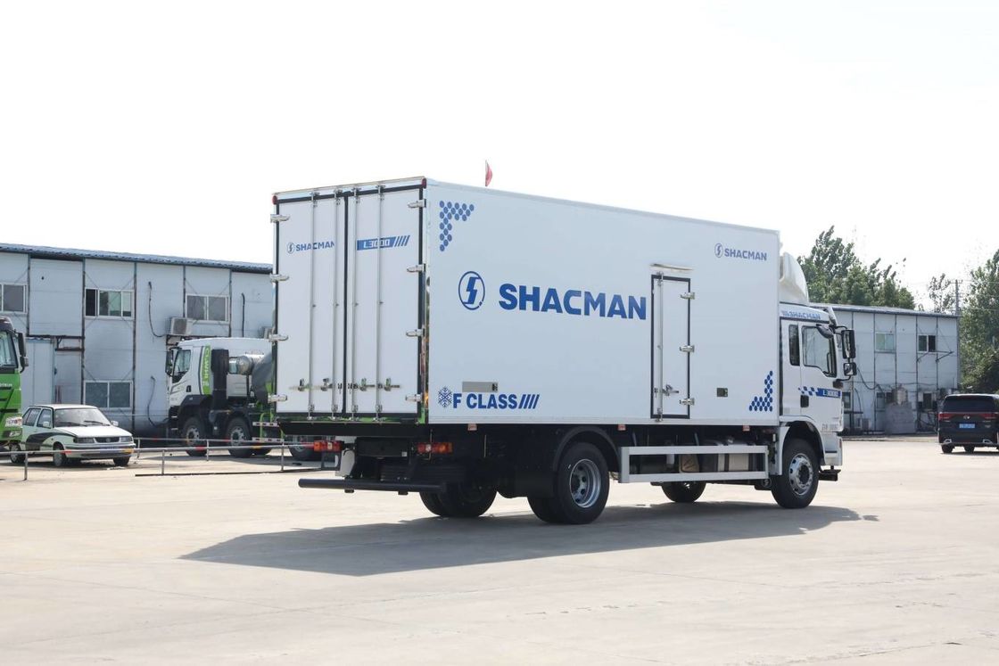 SHACMAN L3000 Van Kargo Truk 4x2 340hp Truk truk 290hp Euro II Putih 6 roda Truk Kargo