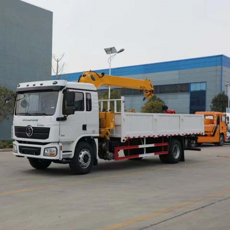 SHACMAN L3000 4X2 10 Ton Kapasitas Pemuatan Truk Kargo 240HP Kargo Carrier Crane Dalam Kualitas Baik